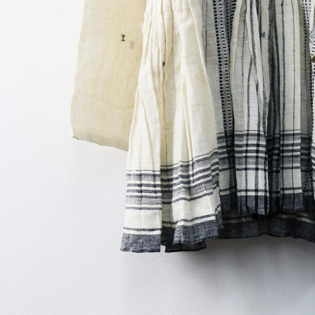 美品 トゥーチャパティ Two chapati ラバリブラウス/オフホワイト  