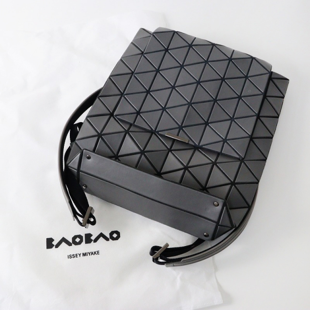 期間限定価格】美品 2022年 バオバオ イッセイミヤケ BAO BAO ISSEY 