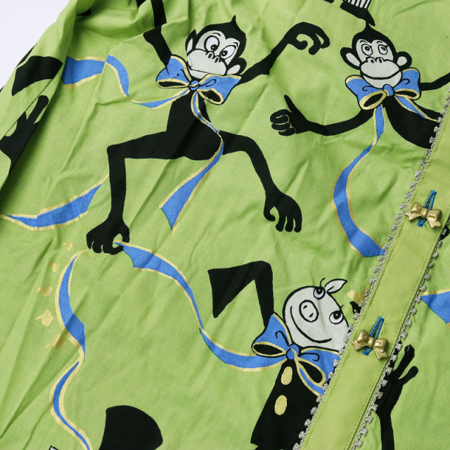 OLLEBOREBLA アルベロベロ ブタさんプリント シルク混 漁る カットソー  