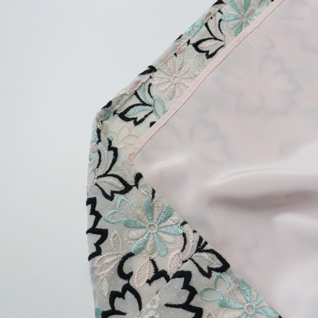 TOCCA - 【美品】TOCCA＊刺繍ワンピース＊2の通販 by hana♡'s