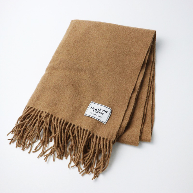 pas de calais ウールスヌード ベージュ　新品未使用 pas de calais ウールスヌード ベージュ新品未使用