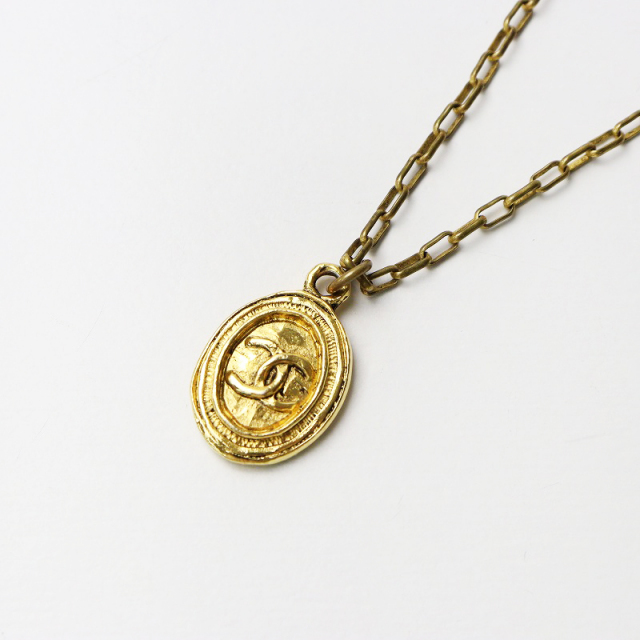 ヴィンテージアイテム シャネル CHANEL ココマーク オーバル
