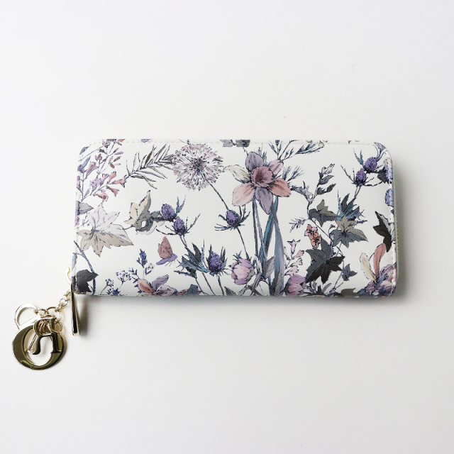 【希少色・美品】Lady Dior Voyageur ウォレットライラック正規品 新品 日本限定 Christian Dior ディオール Lady Dior Voyageur