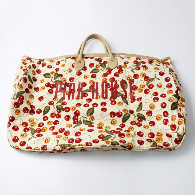 ピンクハウス 綿レースボーダーブラウスです? （パターン・型紙  