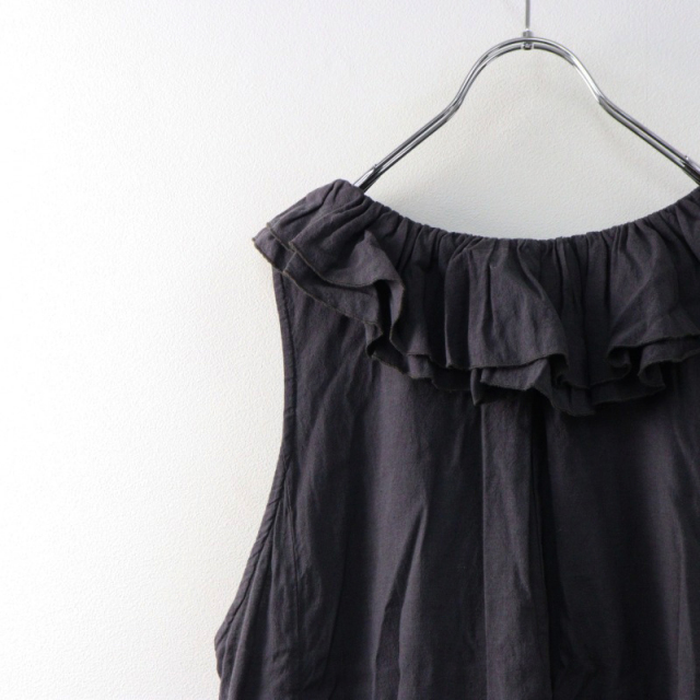 nest Robe UpcycleLino 天然染めラッフルネックドレス