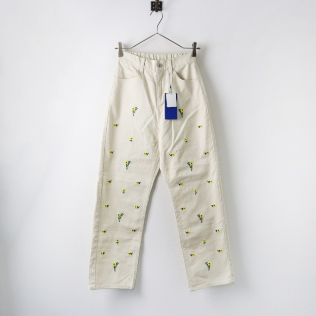 未使用 オリーブデオリーブ OLIVE des OLIVE 花刺繍デニムパンツ
