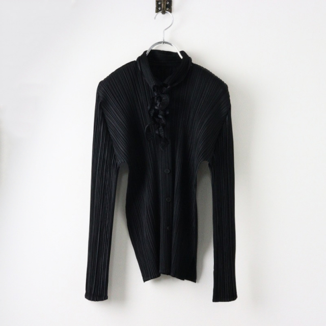ONLINE STORE – ISSEY MIYAKE ONLINE STORE