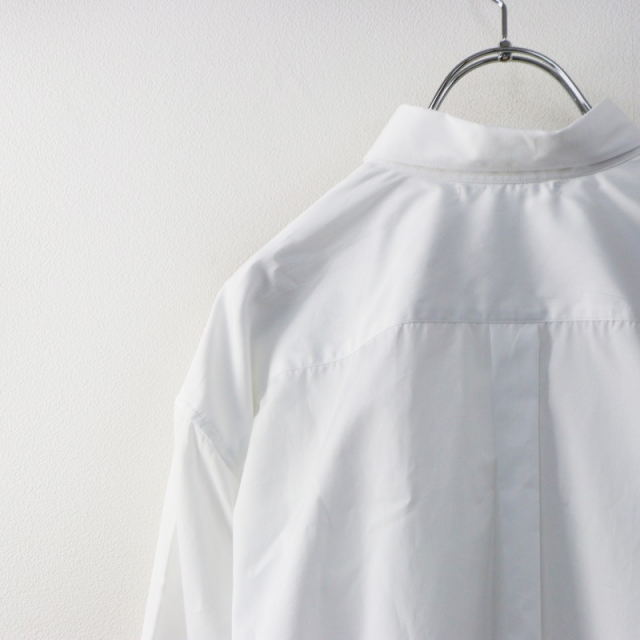 美品 定価3.8万 ジェービーアタイア J.B. ATTIRE Paris white shirts シャツ 1/ホワイト ロゴ刺繍 前開き 長袖 【2400014466706】 美品 定価3.8万 ジェービーアタイア J.B. ATTIRE Paris white