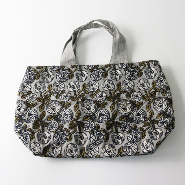 2024SS ミナペルホネン mina perhonen rosy 刺繍 パニーニバッグ 2024SS ミナペルホネン mina perhonen rosy 刺繍 パニーニバッグ