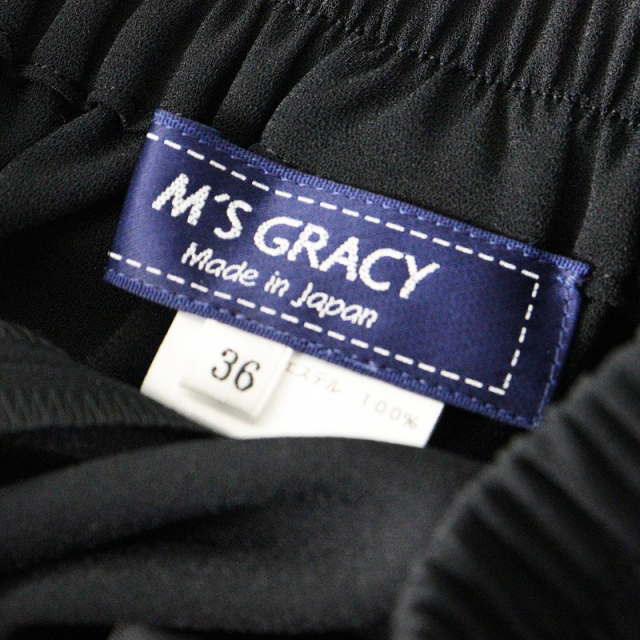 m´s gracy エムズグレイシー 薔薇柄クロップドパンツ