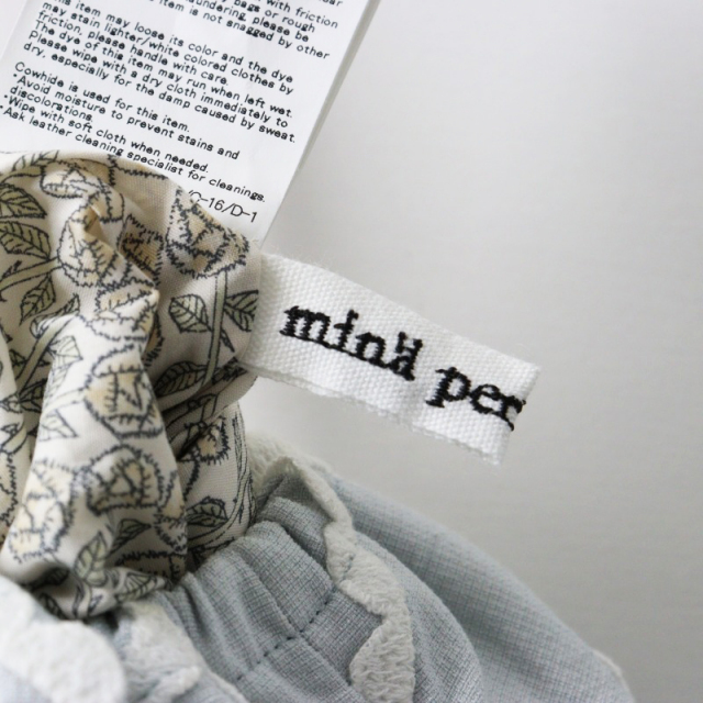 2022AW ミナペルホネン mina perhonen drop bag petal fence