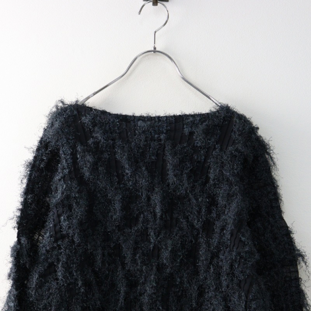2020AW ミー イッセイミヤケ me ISSEY MIYAKE Pleats Shaggy Knit プリーツ シャギーニット /ブラック グレー デザイン 【2400014491920】 期間限定価格】2020AW ミー イッセイミヤケ me ISSEY MIYAKE