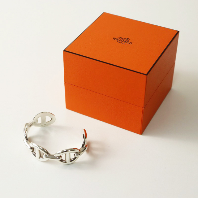 Hermes シェーヌダンクル アンシェネ GM54サイズシルバー 箱付き Hermes シェーヌダンクル アンシェネ GM54サイズシルバー 箱付き
