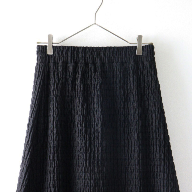 ニコアンド　Misayoさんプロデュース　柄コレプルオーバー　ブラック 楽天市場】【SALE／40%OFF】ハーフZIPラインニットプルオーバー