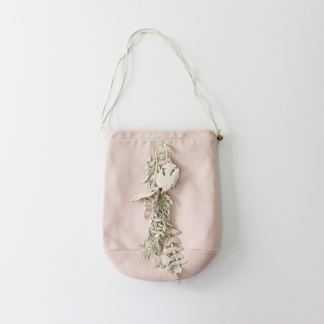 ミナペルホネン mina perhonen za9144 forest parade レース レザー