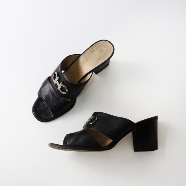 SALE★国内発送 Salvatore Ferragamo ガンチーニスリッパ 01P109 サルヴァトーレフェラガモ Salvatore Ferragamo ガンチーニ