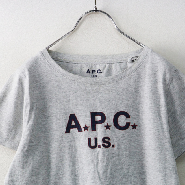 アーペーセー APC A.P.C. ロゴプリント クルーネック半袖Tシャツ