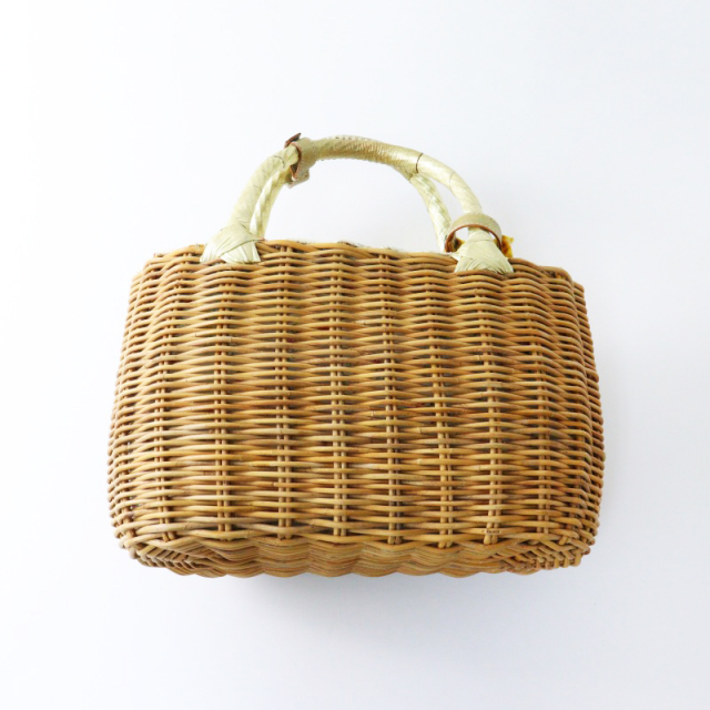 エバゴス ebagos ストリングバッグ　ゴールド ebagos ストリングバッグ GOLDエバゴス | マドリガル公式サイト