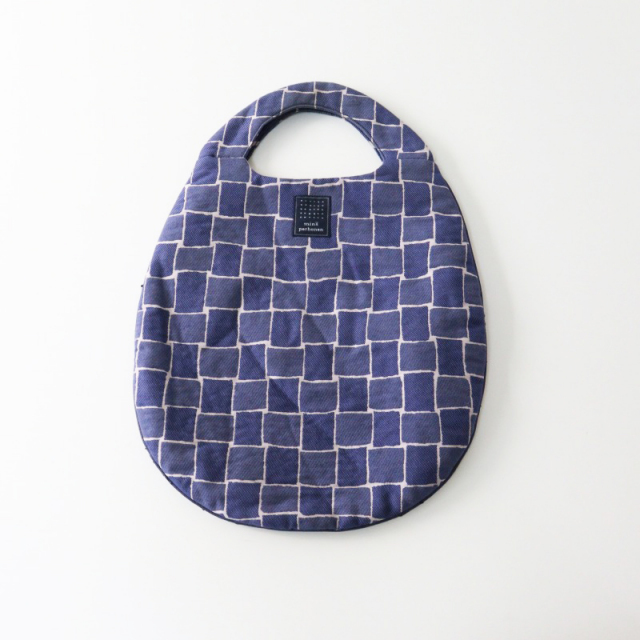 ミナペルホネン herringbone エッグバッグ ネイビー ミナペルホネン mina perhonen basket egg bag エッグバッグ
