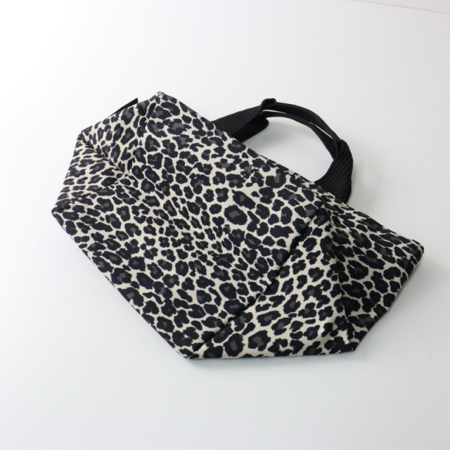 極美品 エルベシャプリエ Herve Chapelier 1027F パンサー ブラン 