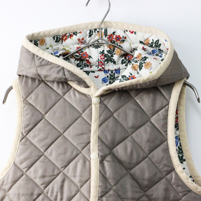 LAVENHAM リバティ キルティングベスト 40 L アイボリー 花柄 楽天市場】50周年限定モデル LAVENHAM ラベンハム LOUND