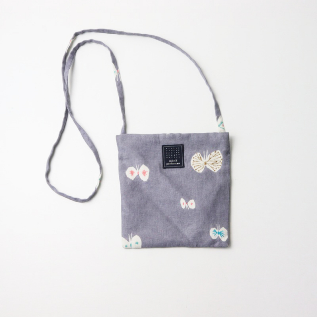 ハンドメイド　アウトポケットファスナーバッグ　ミナペルホネン　hana hane ハンドメイド アウトポケットファスナーバッグ ミナペルホネン