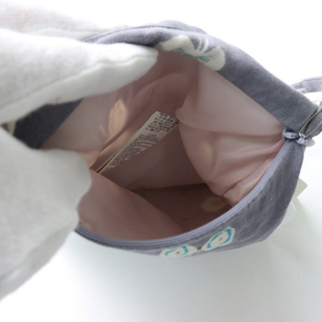 ハンドメイド　アウトポケットファスナーバッグ　ミナペルホネン　hana hane 美品 ミナペルホネン mina perhonen pocket bag-hana hane