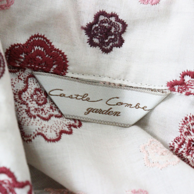 カッスルクームガーデン　コットンハウスアヤ　花柄刺繍ブラウス　シャツ　羽織り　綿 コットンハウスアヤ カッスルクームガーデン 花柄 刺繍ブラウス