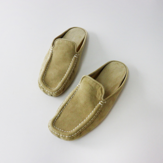 AURALEE ベージュ スエード モカシン オーラリー AURALEE モカシンスリッパ 5/ベージュ スエード