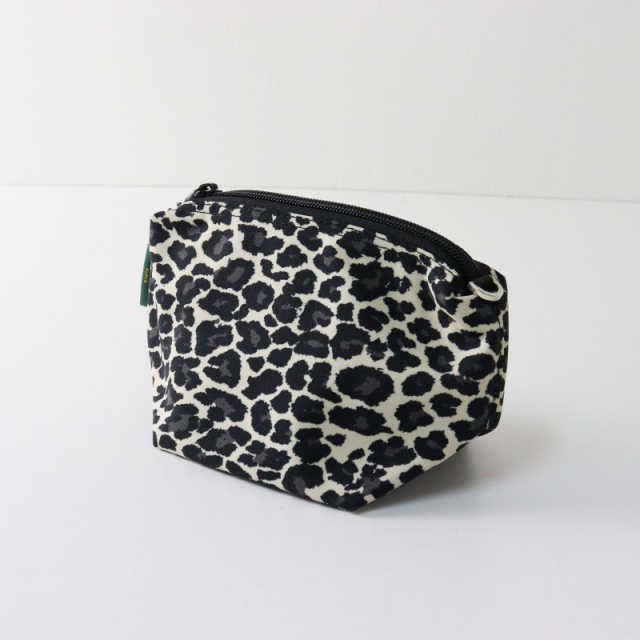 期間限定価格】未使用 エルベシャプリエ Herve Chapelier 8797F