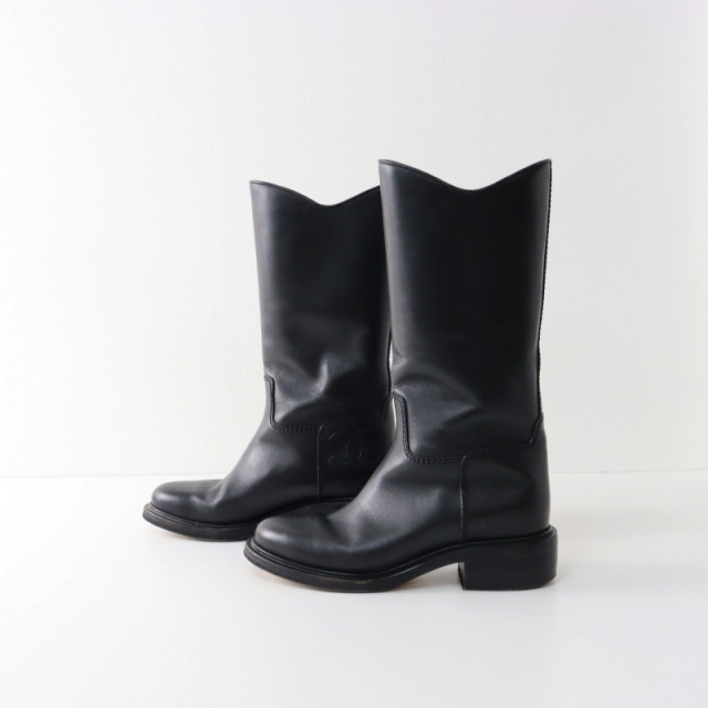 希少˚✧₊⁎CHANEL シャネル　ロングブーツ　ヌバック　ブラック CHANEL シャネル ロングブーツ レディース35ハーフ 約22.5cm
