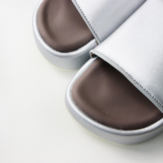 未使用 保管品 ワイスリー ヨウジヤマモト Y-3 SLIDE スライドサンダル