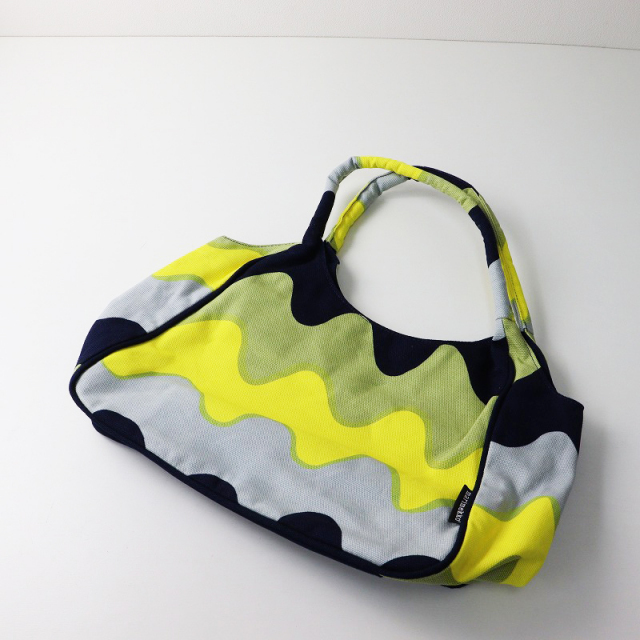 【新品未使用】レア　廃盤　マリメッコ　シルバーメダル　バッグ　イエロー　グリーン マリメッコ marimekko 日本未入荷 シルバーメダル ファブリック