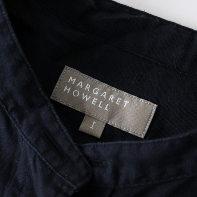 マーガレットハウエル 長袖 リネン シャツ バンドカラー プルオーバー 黒 MARGARET HOWELL - 美品:マーガレットハウエル リネンシャツ