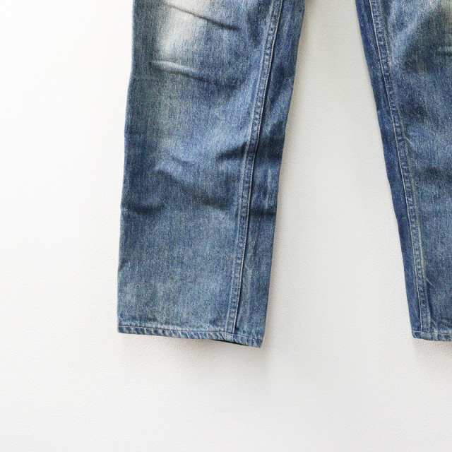パンツ SELVEDGE FADED LIGHT DENIM NARROW PANTS Selvedge Faded Light Denim Pants – La Garçonne