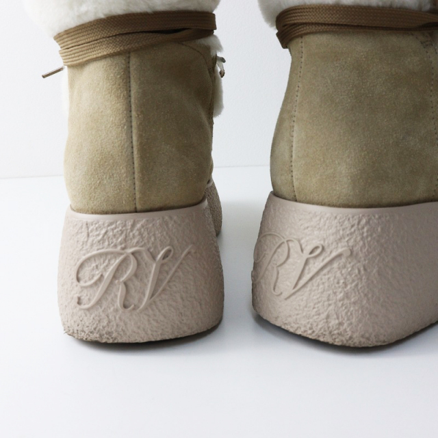 美品 ロジェヴィヴィエ ROGER VIVIER ビジュー ストラスバックル