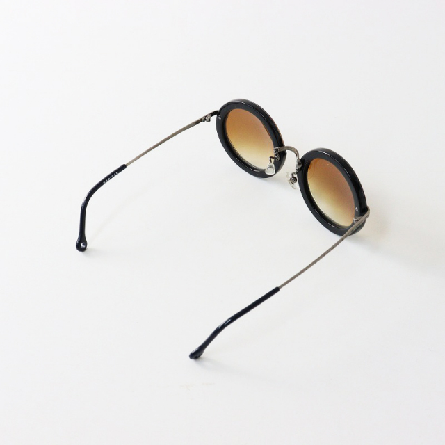 希少アイテム キャピタル KAPITAL グラデーションレンズ 丸型  