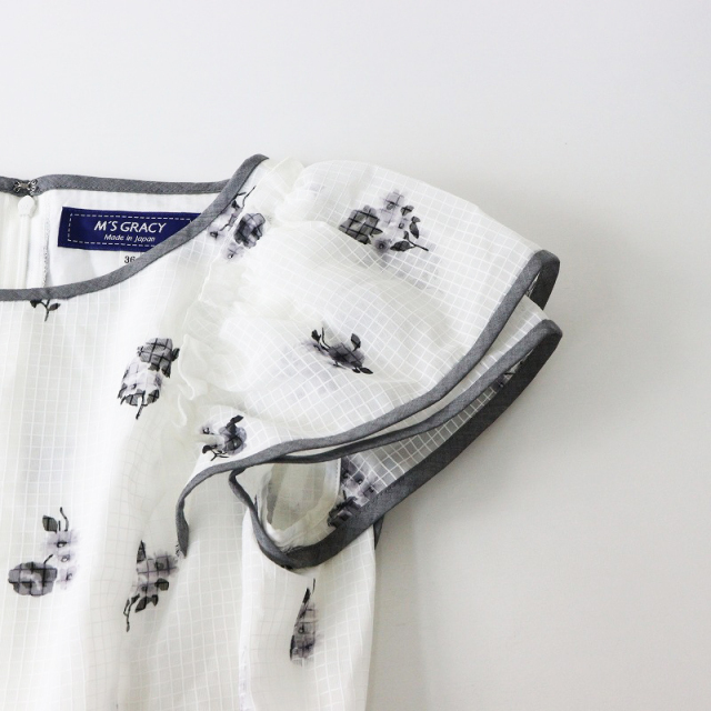 新品エムズグレイシー 38 ホワイト 前開きワンピース M'S GRACY M'S GRACY 2024 Early Autumn Collection | msgracy