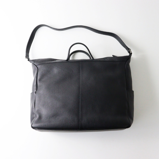 極美品　ATAO グランヴィ（Granvy）　黒　シボ革　バッグ 極美品 ATAO グランヴィ（Granvy） 黒 シボ革 バッグ - メルカリ