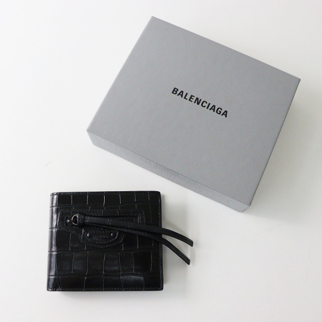バレンシアガ 財布 601387 クロコダイル型押しレザー ブラック バレンシアガスクエアウォレット クロコ型押し 黒 ユニセックス