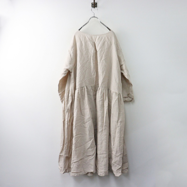 ネストローブ　ファナージュ切替えギャザーワンピース　ベージュ　生成 ネストローブ ファナージュ切替えギャザーワンピース ベージュ