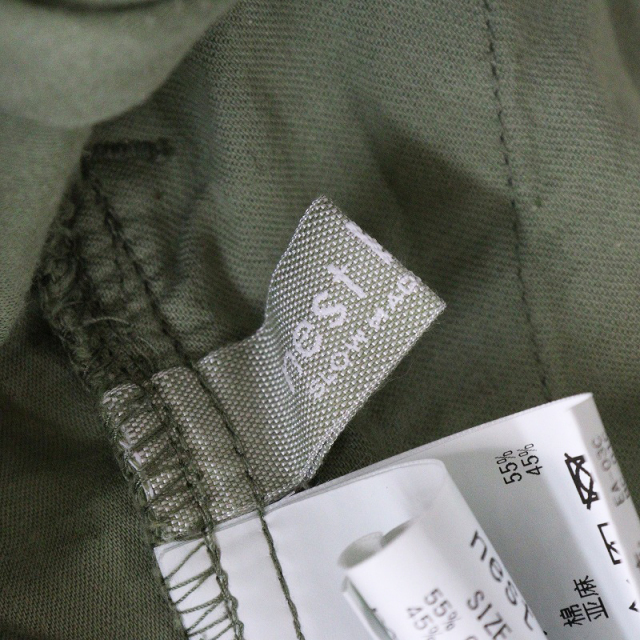 ネストローブカーゴパンツ ボリュームたっぷりで風通し抜群。天然素材ならではの清涼感と軽