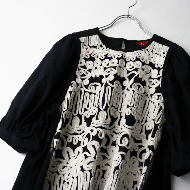 美品 アルベロベロ オレボレブラ ALBEROBELLO OLLEBOREBLA ぶた