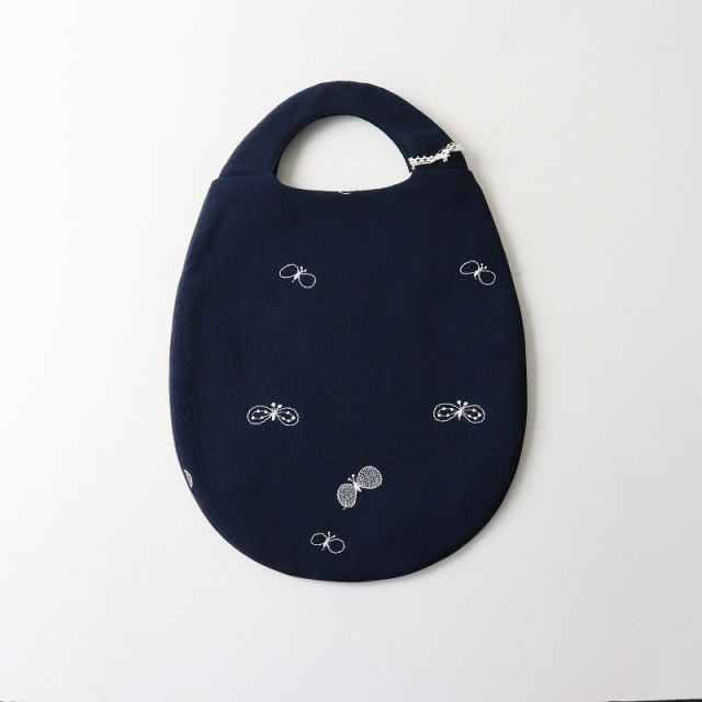 未使用 保管品 ミナペルホネン mina perhonen choucho egg bag