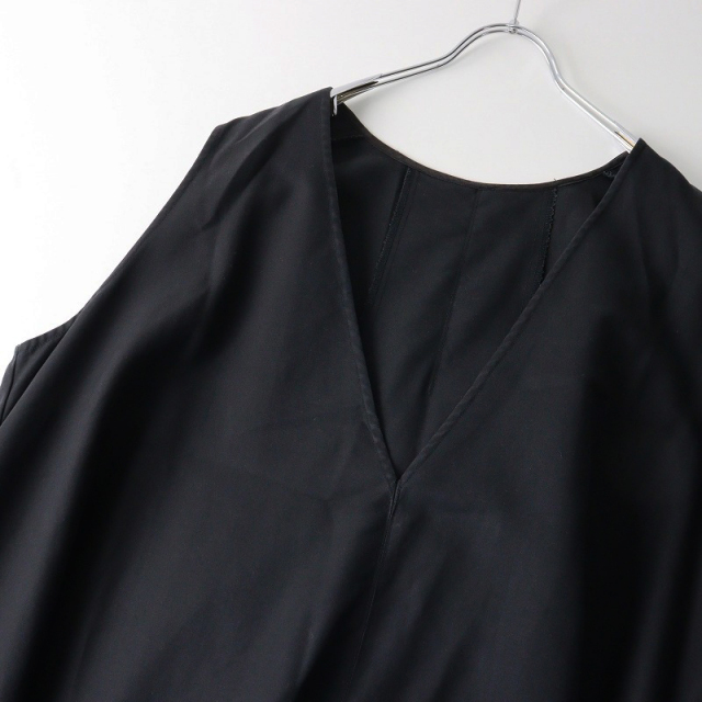 ディープVネックノースリーブドレス ネストローブ nest Robe 】 ディープVネックノースリーブドレス │ 福岡PARCO