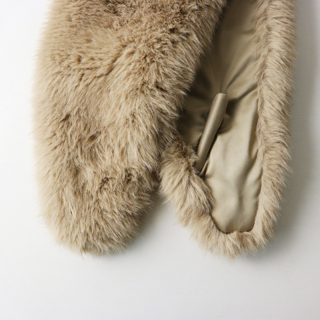 【新品未使用品】 anuans ファーティペット brown アニュアンス anuans ファーティペット （BROWN） -ファッション