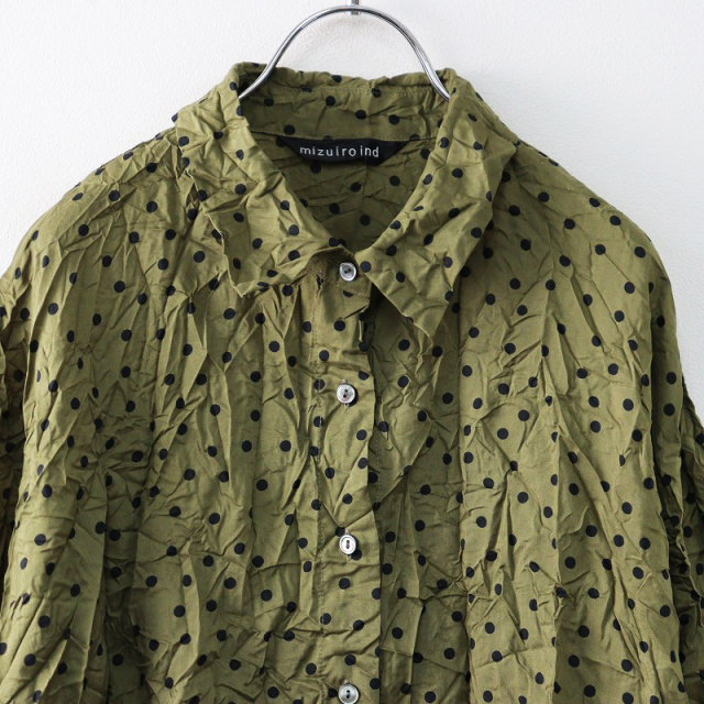 美品ミズイロインドmizuiro ind R/Tスタンドカラーシャツ　カーキ mizuiroind mizuiro ind（ミズイロインド） レース スタンド