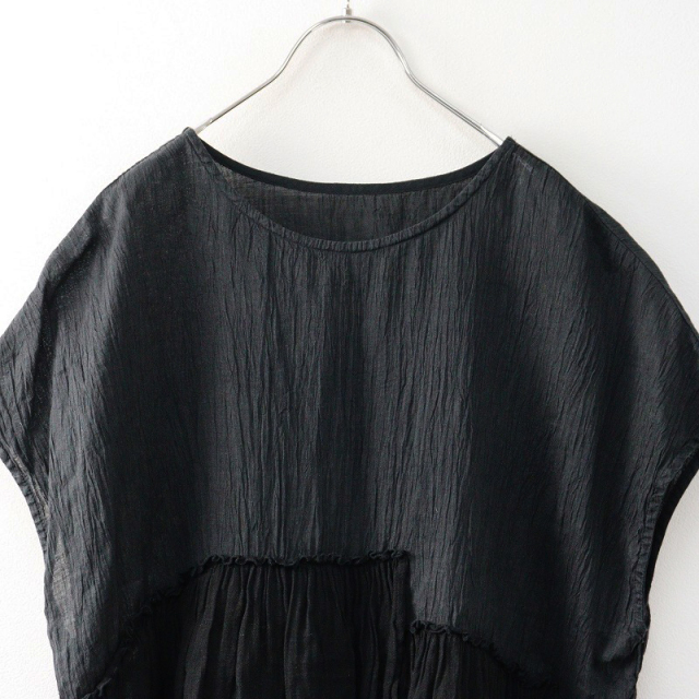 専用です。　　ラミー楊柳×リネンガーゼノースリーブブラウス。 ラミー楊柳×リネンガーゼノースリーブブラウス。
