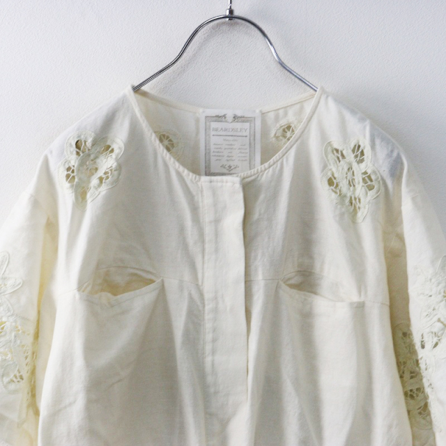 美品 定価4.1万 2024SS ビアズリー BEARDSLEY バテンレースモチーフ  