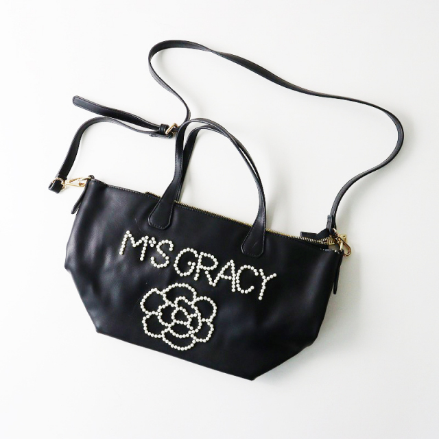 M‘S GRACYベルベット素材ブラックコート　38サイズ M'S GRACYベルベット素材ブラックコート 38サイズ TRESOR